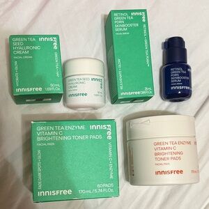 Innisfree Green Tea, Vitamin C & Retinol Skincare Set
